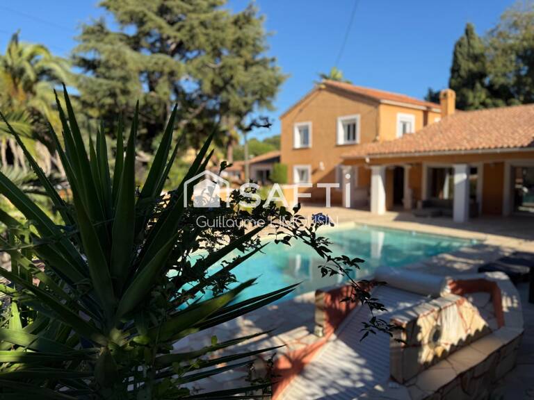 Villa provençale d'exception entre mer et campagne — photo 1