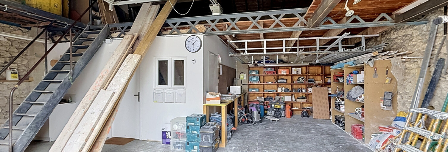 Local industriel  80 m² à louer à Rognonas (13870)