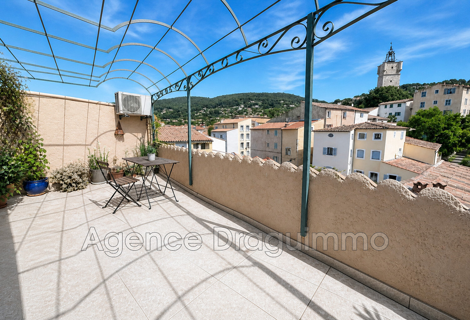 vente appartement 4 Pièce(s) — photo 1