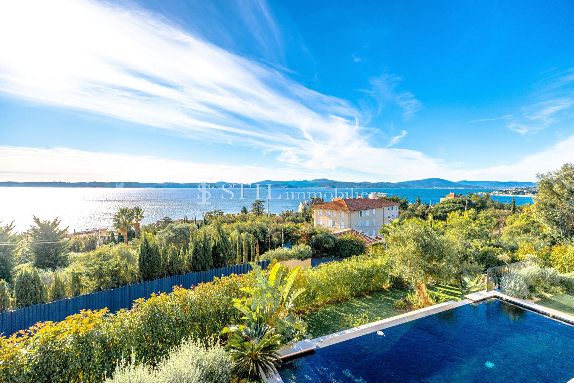 Villa / Maison  T7 à vendre Sainte-Maxime 83120