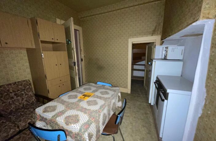 Maison à renover centre ville de luchon — photo 5