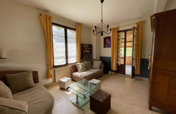 Maison bourgeoise du XIXe siècle – 280 m² habitables + dépendances — photo 3