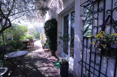 Maison  990000 €