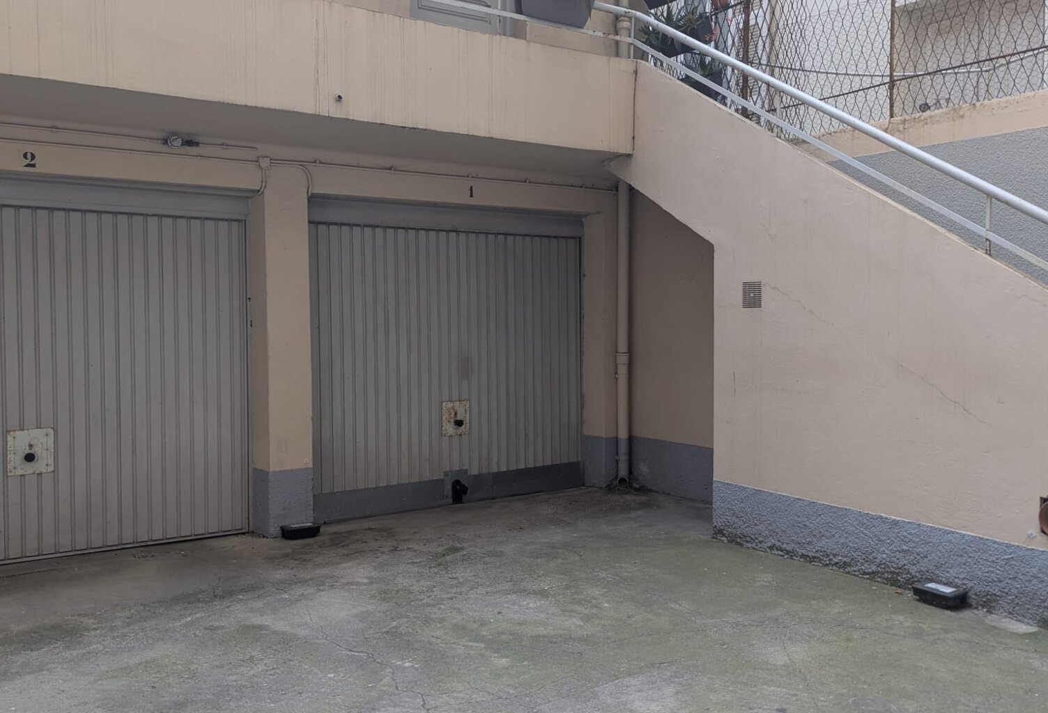 GARAGE A VENDRE — photo 1