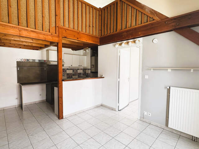 APPARTEMENT T2 + MEZZANINE — photo du bien
