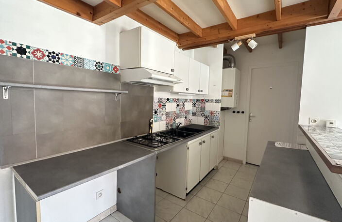 APPARTEMENT T2 + MEZZANINE — photo 4