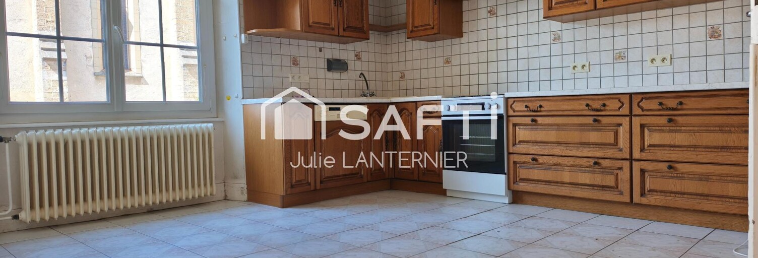 Maison 8 Pièces 232 m² à vendre à Voiteur (39210)