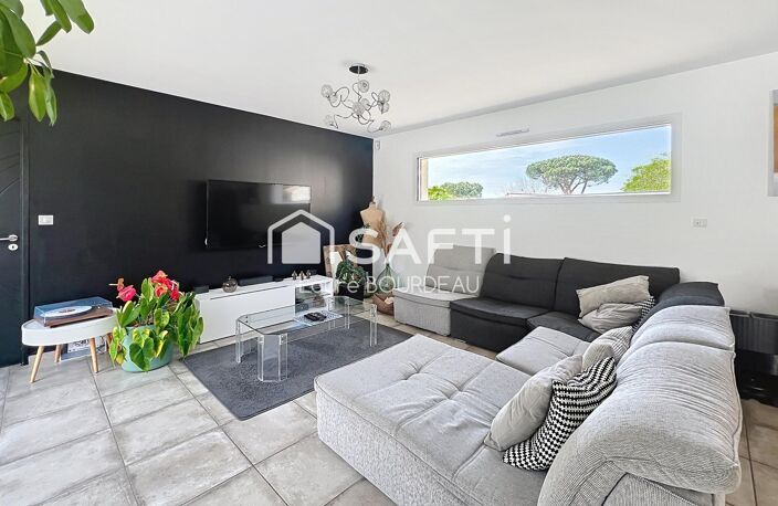 Maison contemporaine de plain-pied  142 m²  Terrain 927 m²  Montberon — photo 2