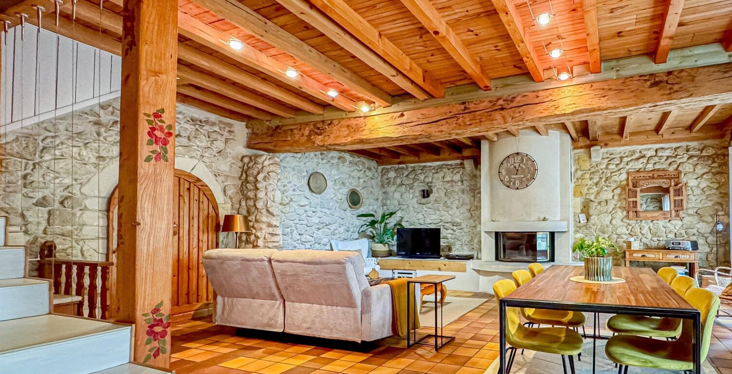 Maison de village — photo 1
