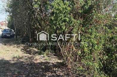 Terrain  256000 €