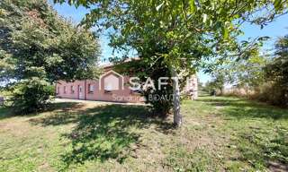 Maison 8 Pièces 282 m² à vendre à Saint-Trivier-de-Courtes (01560)