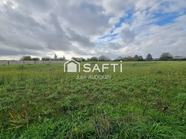 Grand terrain à bâtir - Massac — photo 1