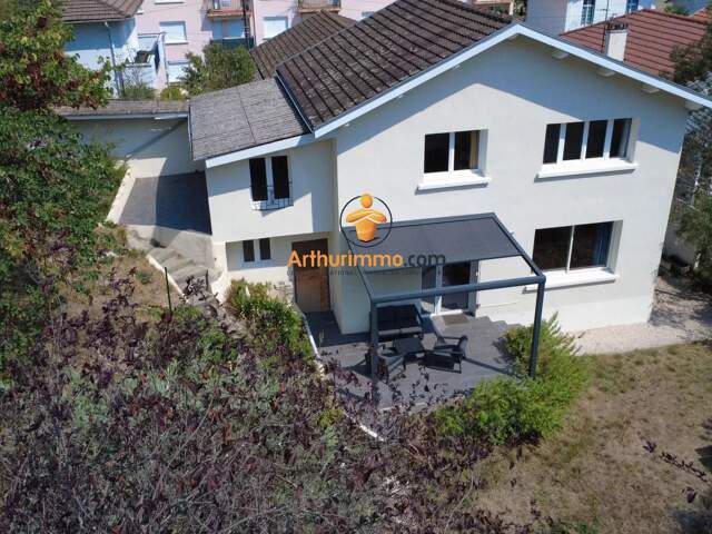 Maison familiale de type 6 avec T2 indépendant — photo du bien