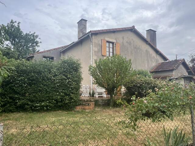 VALDIVIENNE !!! sur 1138 m² de terrain — photo du bien