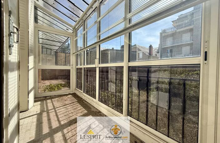 EN EXCLUSIVITÉ – Maison de caractère avec ascenseur au cœur de Brive — photo 5
