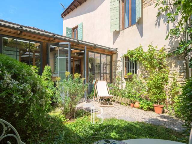 Saint-Didier-au-Mont-d'Or - Centre - Maison de village - 2 chambres - Jardin — photo du bien