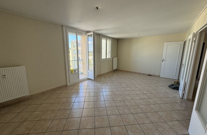 Appartement T4 76m2 avec balcon et garage à ANNONAY — photo 3