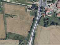 EXCLUSIVITÉ - TERRAIN CLÔTURÉ DE 2,55 HA À VENDRE À AIGUEPERSE — photo 2