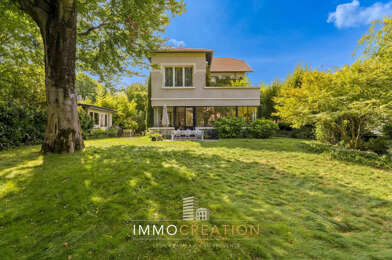 Maison 10 pièces 2380000 €