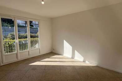 Appartement 4 pièces 1175 €