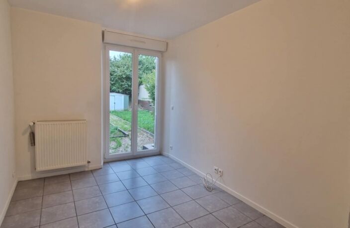 Vente Maison/villa 4 pièces — photo 2