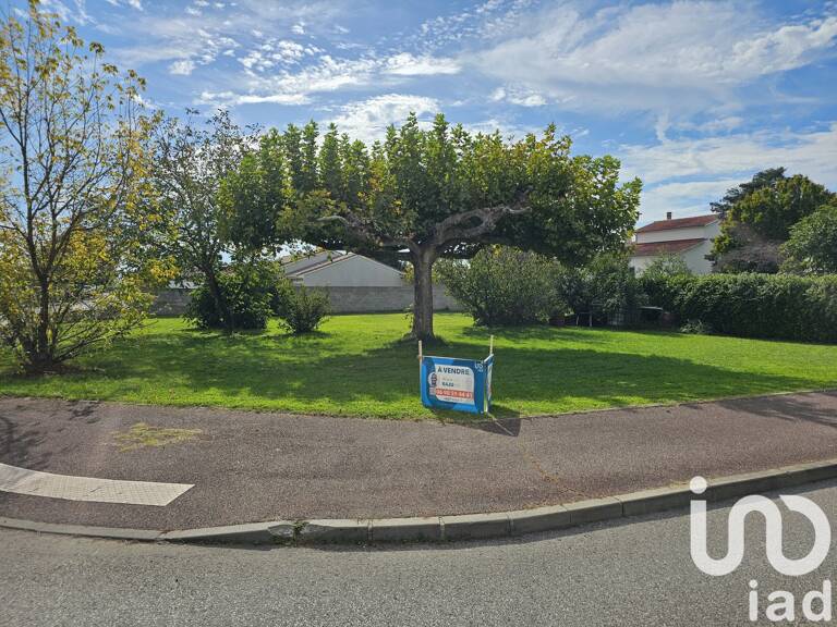 Vente Terrain 769 m&sup2; — photo 1