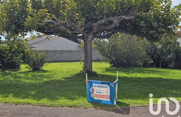 Vente Terrain 769 m&sup2; — photo 2