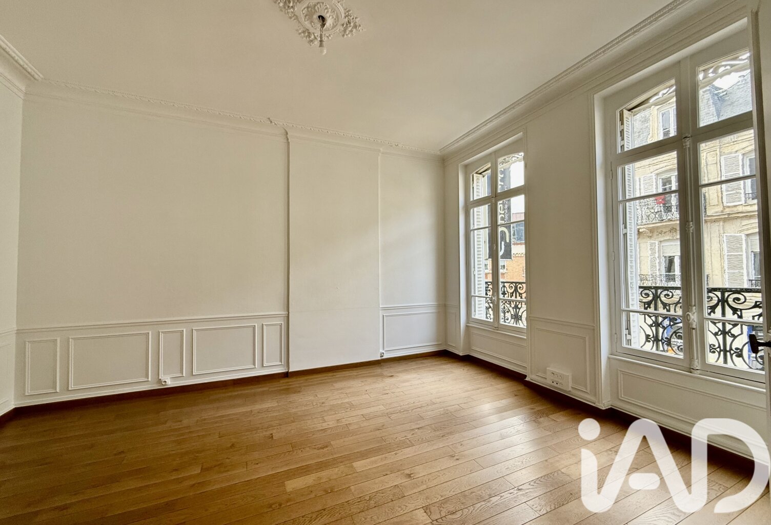 Vente Immeuble 9 pièces — photo 1