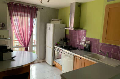 Appartement 4 pièces 720 €