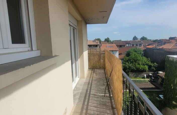 Pamiers T2 avec balcon.  — photo 2