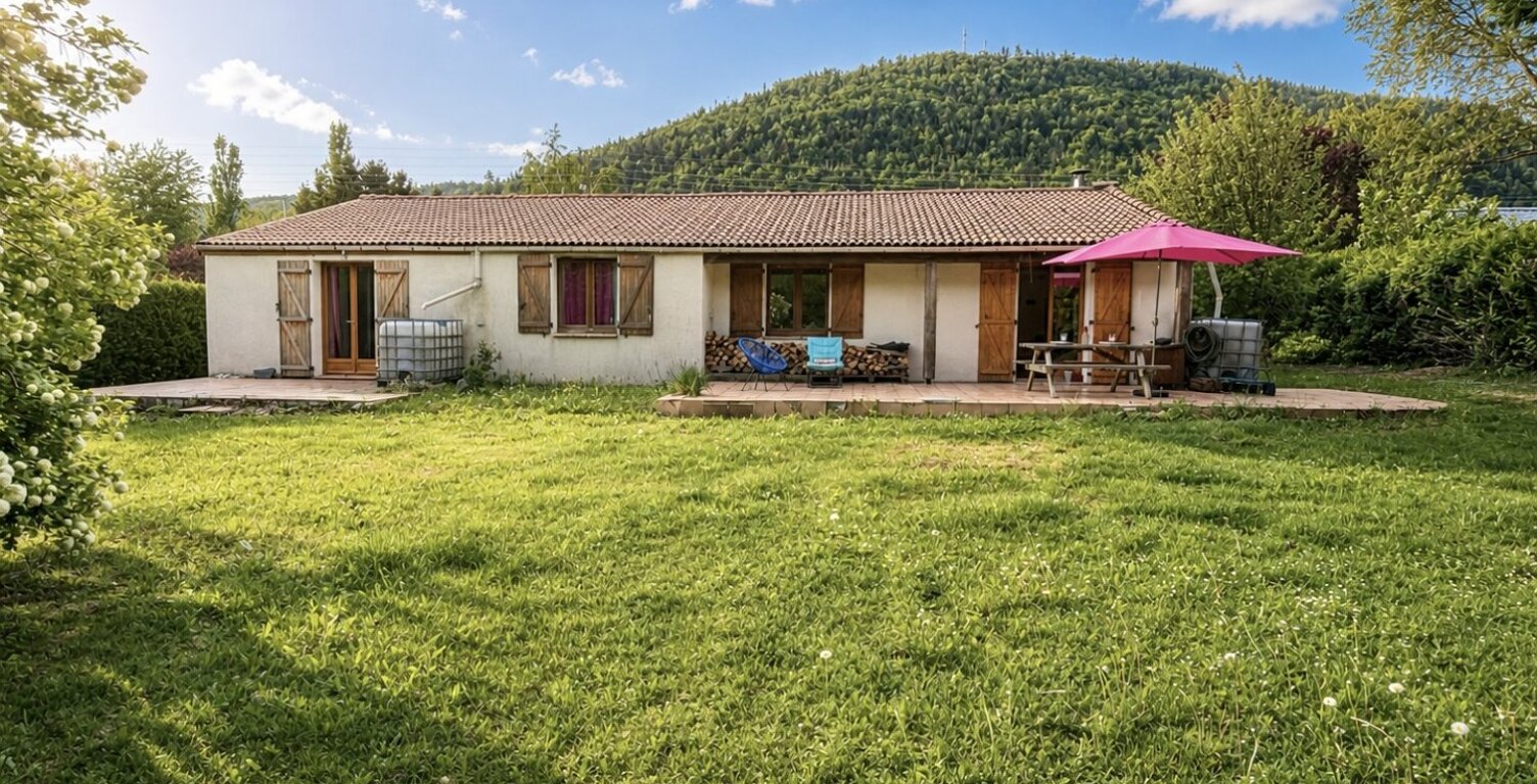 Vente maison 5 pièces 135 m² Belcaire (11340) — photo 1