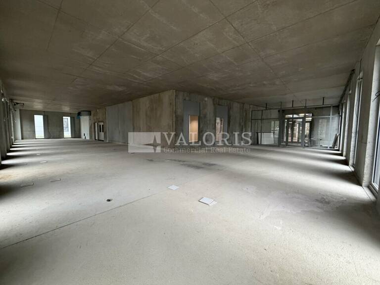 LOCAL COMMERCIAL - SERVICES à LOUER — photo 1