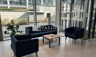 Commerce  690 m² à louer à Lyon 8 (69008)