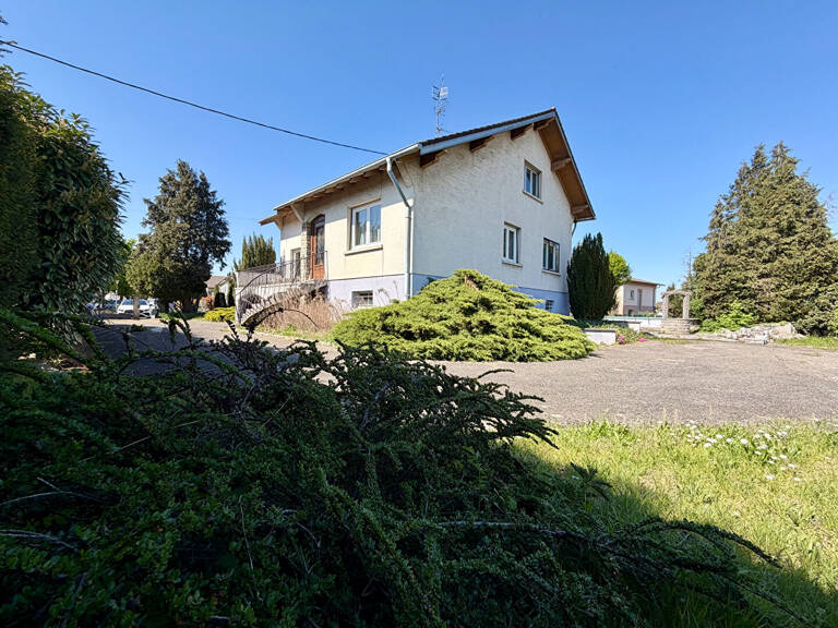 Maison à vendre à Bollwiller - 7 pièces, 142 m², fort potentiel à rénover — photo 1