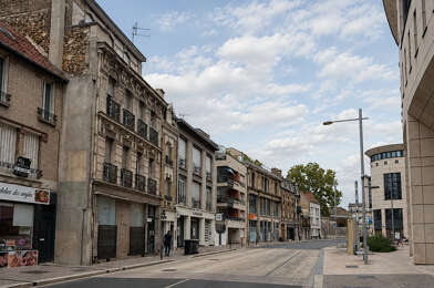 Immeuble  296800 €