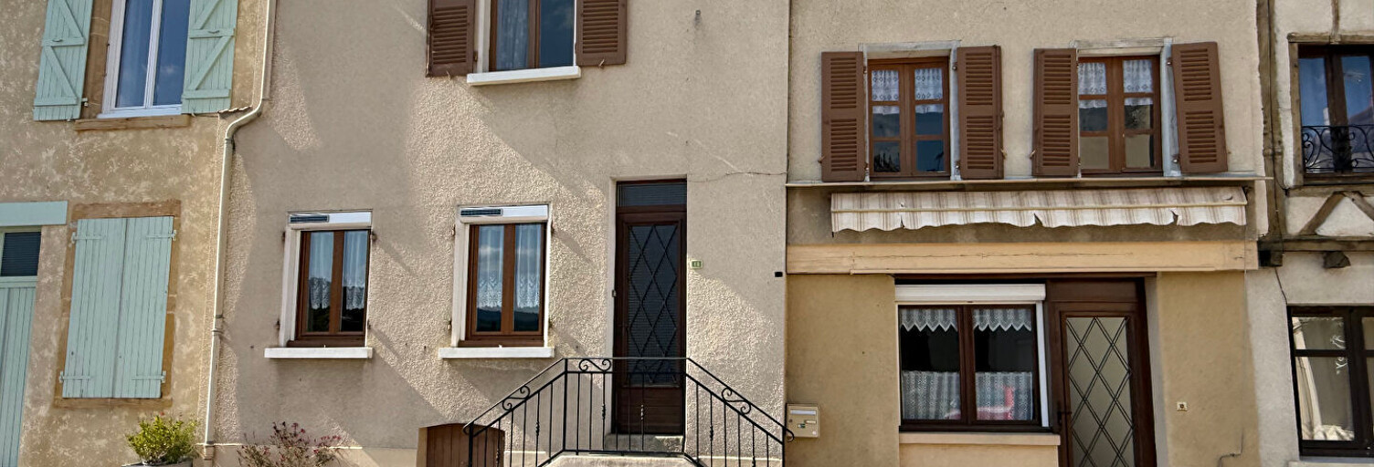 Maison 6 Pièces 160 m² à vendre à Renaison (42370)