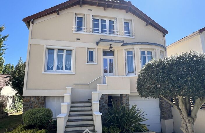 Maison - 152.05m² - Vitry-sur-Seine — photo 2