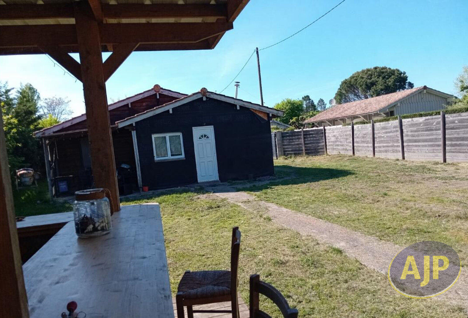 LE PORGE: 2 pièces sur 594 m² de terrain — photo 1