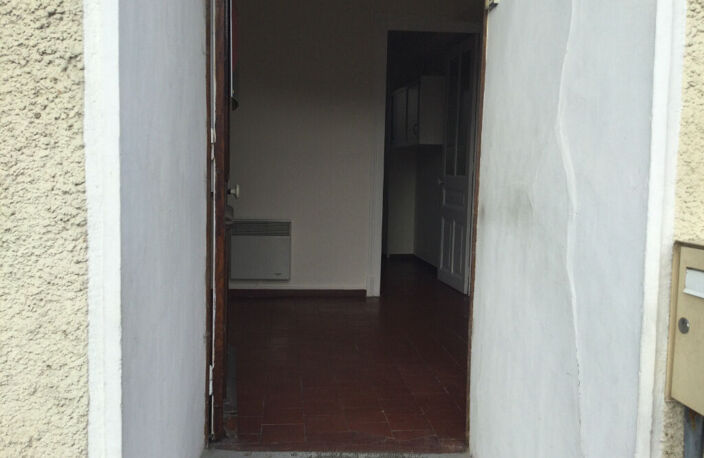 Appartement Bonny Sur Loire 2 pièce(s) 38 m2 — photo 3