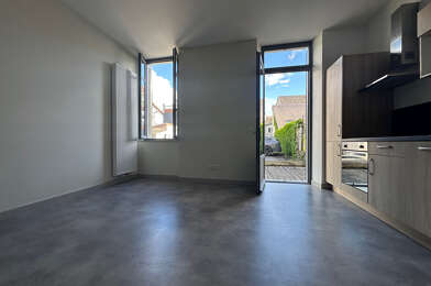 Appartement 3 pièces 788 €