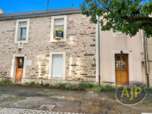 Maison de bourg 3 chambres — photo du bien