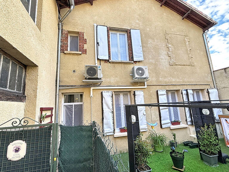 Immeuble de rapport avec 5 lots, dépendances et fort potentiel à Montauban — photo 1