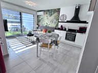 SOUS PROMESSE - Coup de cœur : A VENDRE T2 dernier étage + parking + clim proche plage - AVP IMMO — photo 2