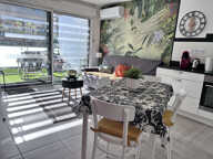 SOUS PROMESSE - Coup de cœur : A VENDRE T2 dernier étage + parking + clim proche plage - AVP IMMO — photo 3