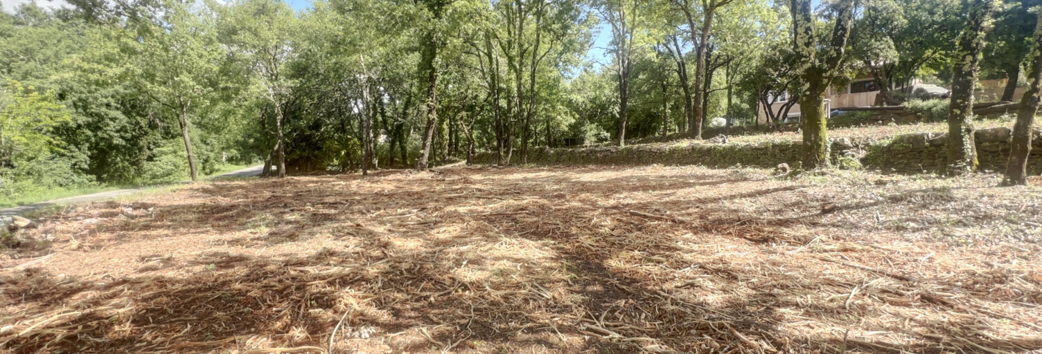 Terrain  1049 m² à vendre à Fressac (30170)
