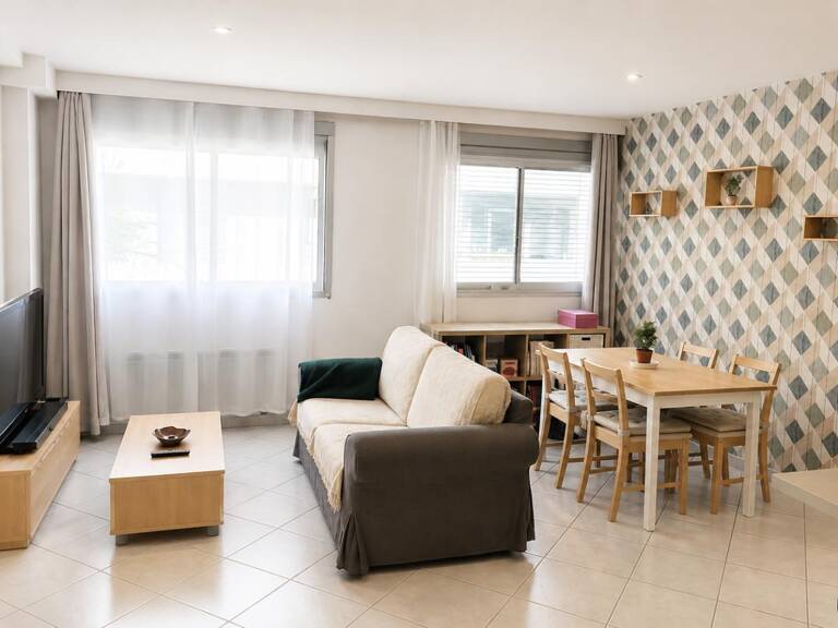 T2 meublé – 41,5 m² – libre de toute occupation – Résidence sécurisée Alco / Saint-Clément — photo 1