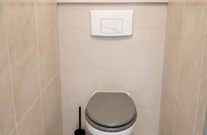 T2 meublé – 41,5 m² – libre de toute occupation – Résidence sécurisée Alco / Saint-Clément — photo 5