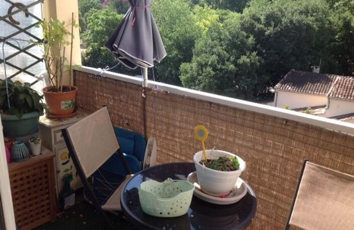 APPARTEMENT T3, CAVE, TOULON 83000 — photo 2