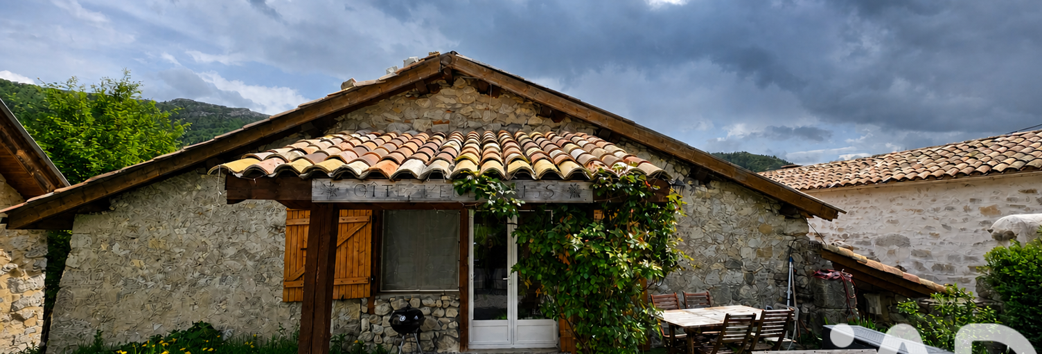 Maison 7 Pièces 202 m² à vendre à La Piarre (05700)