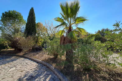 Terrain  173000 €